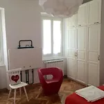 Casa Del Cucciolo Con Parcheggio Privato דירה טריאסטה