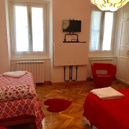 Appartamento Casa Del Cucciolo Con Parcheggio Privato Trieste
